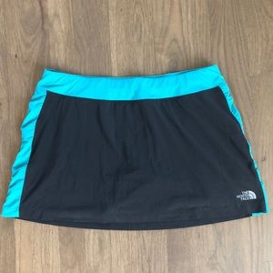 The north face running skirt L